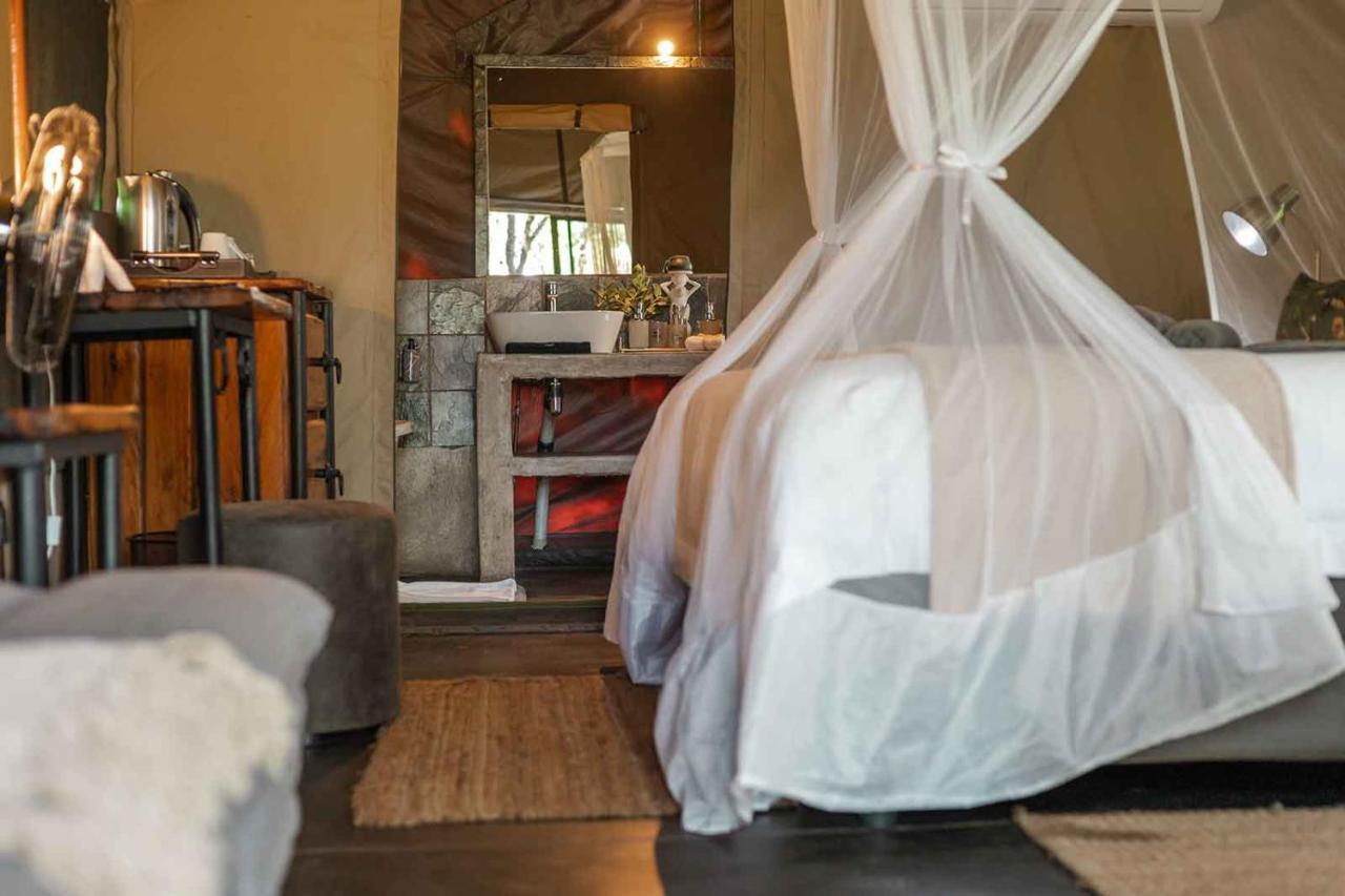 Umkumbe Bush Lodge - Luxury Tented Camp Sabi Sand Vadrezervátum Kültér fotó